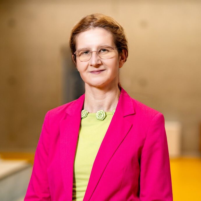 Photo von Prof. Dr.-Ing. habil.  Christine Ruffert